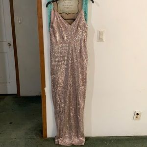 Dress worn only once perfect for prom or weddings